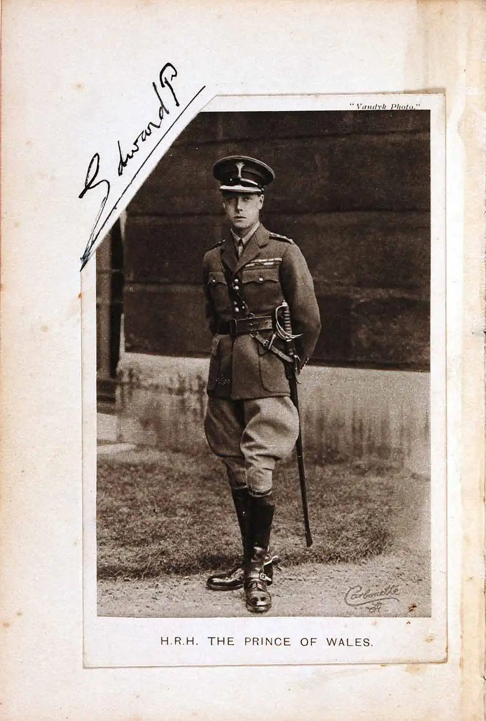 Signature and carte de visite of Edward VIII (1894–1972) when Prince of Wales, contained in ‘Men of ANZAC, 1914–1918’ date and signature book with additional material dating to the Second World War, undated.