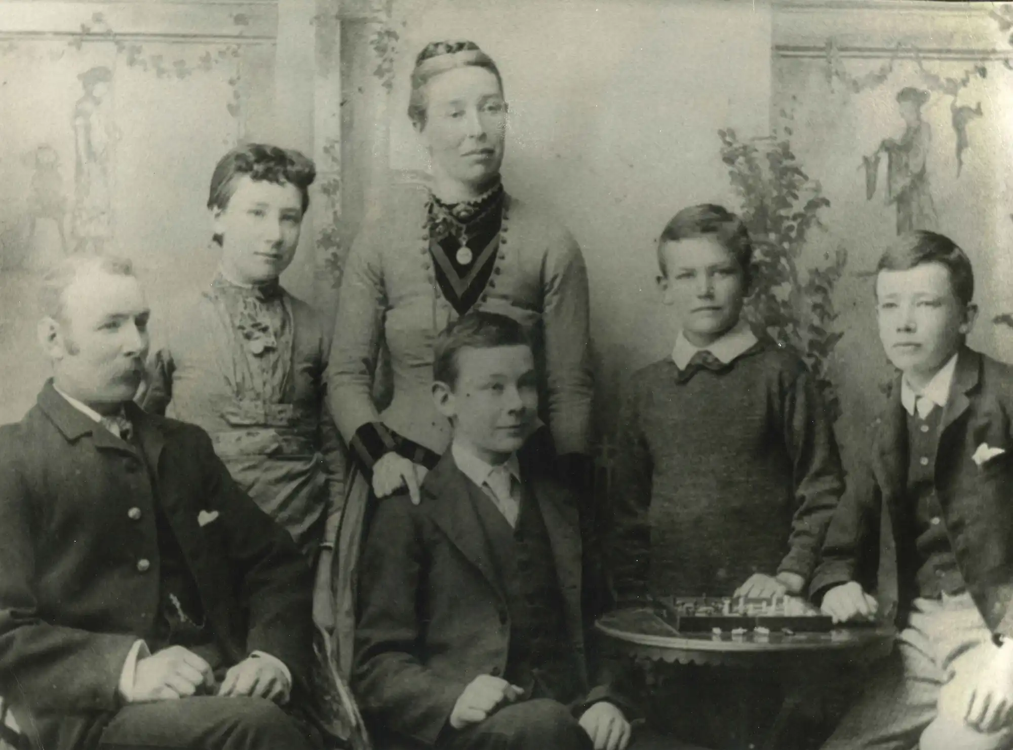 Reed family photograph, ca. 1890 (Bayne Photo).