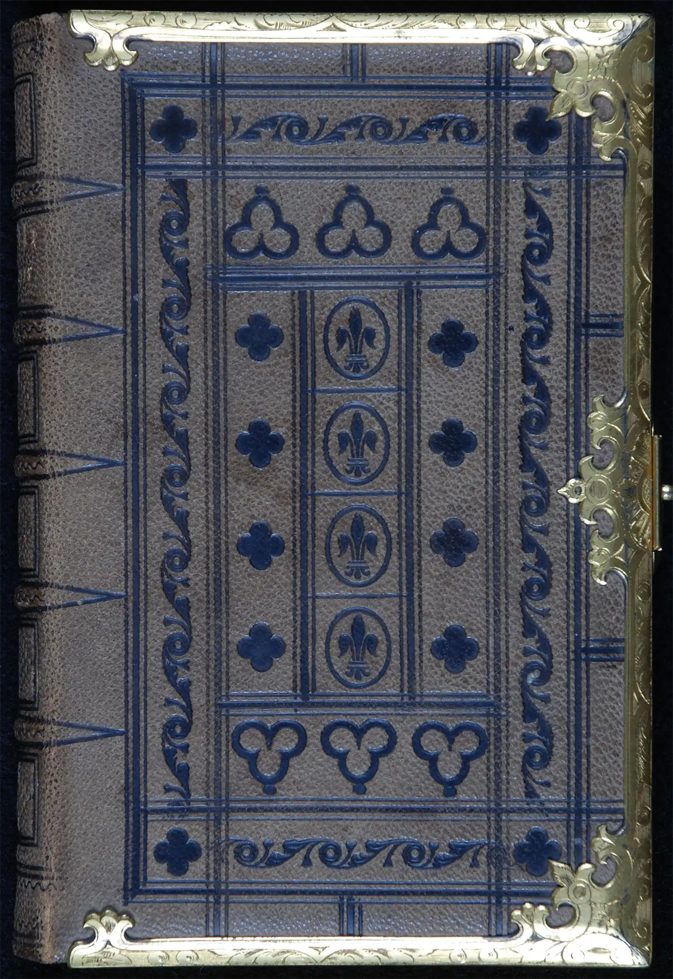 The Book of Common Prayer and Administration of the Sacraments. London: Samuel Bagster, 1839. Bound with: The English version of the polyglott Bible containing the Old and New Testaments. London: Samuel Bagster, 1839.